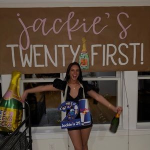 Meet your Posher, Jackie